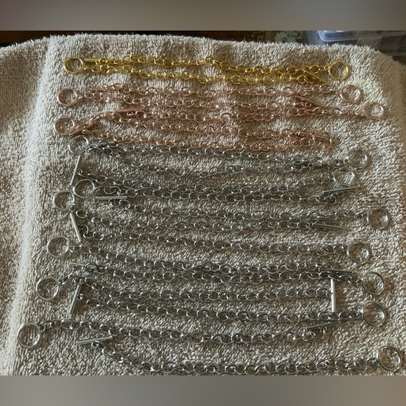 20 Charm Bracelets, Brand New! - Picture 1 of 4